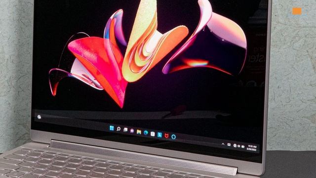 Spectre x360 Crushes Yoga 9i: The Battle of Convertible Laptops! смотреть онлайн