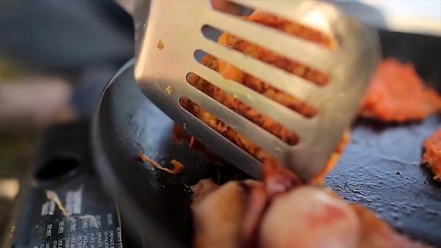 Breakfast Bacon Stacks | Dan Churchill смотреть онлайн