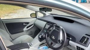 Обзор Toyota Prius в 30-м кузове