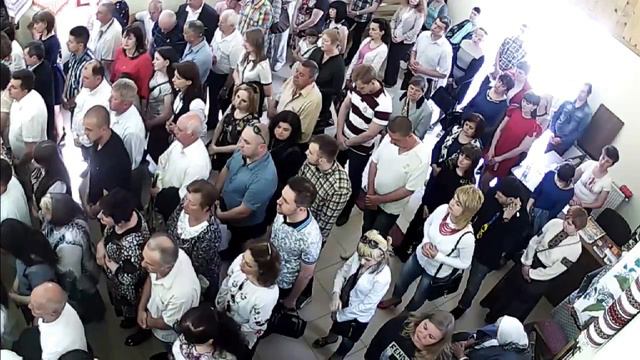 Служба Божа з нагоди Урочистого Св.Причастя у храмі Зіслання Святого Духа (22.05.2016) смотреть онлайн