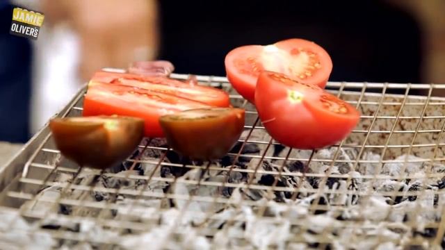 Запеченная форель с овощами на гриле от Джейми Оливера и Тоби Патток