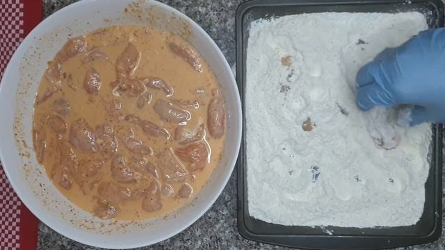 KFC Twister Tortilla Recipe | Delicious Homemade KFC Twister Wrap by Tasty Meals and Treats смотреть онлайн