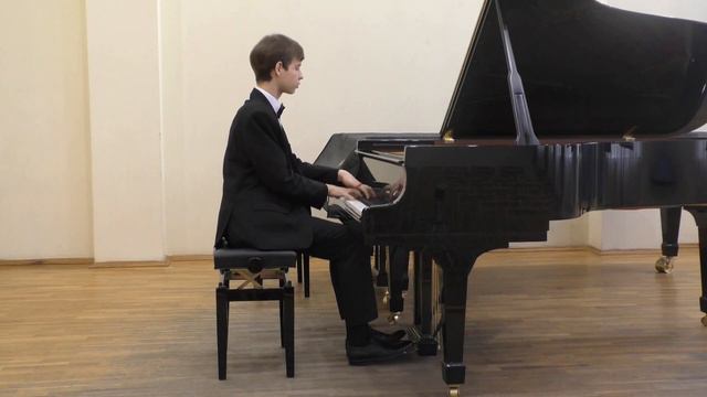 Bach, Liszt, Slonimsky - Vitaly Petrov pianist смотреть онлайн