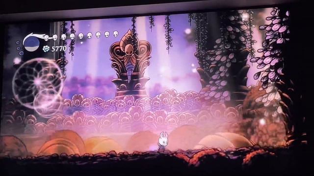 Beating Radiant White Defender (Hollow Knight) смотреть онлайн