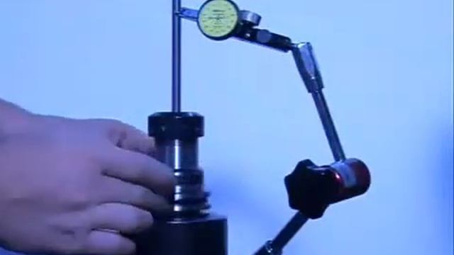 Eroglu - Цанговые патроны с регулировкой радиального биения смотреть онлайн