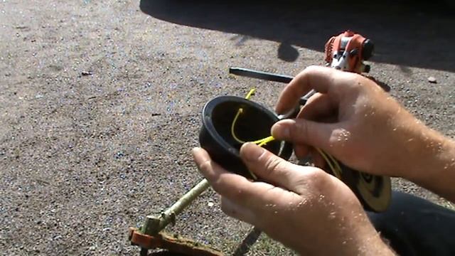 Замена лески на мотокосе. смотреть онлайн