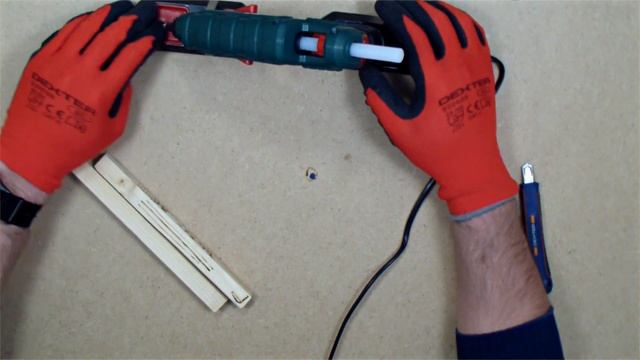 Pistol de lipit la cald cu batoane de plastic Lidl Parkside PHP500D2 смотреть онлайн