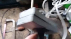 Как сделать парализатор для забоя свиней ? своими руками.