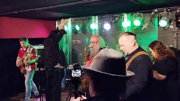 Ник Рок-н-Ролл и Группа "Трите души" - МузПаб NeForMaT 13.05.23