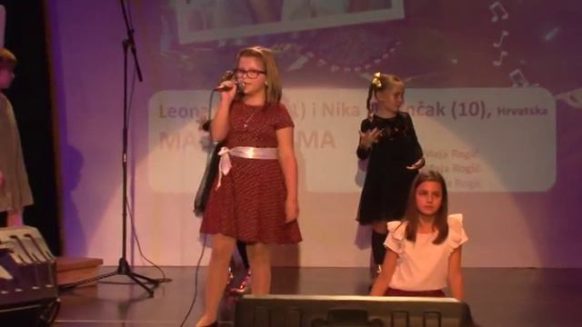 Međunarodni dječji festival " Čarobna frula " Leona Pilipić i Nika Ferenčak - Malena dama смотреть онлайн