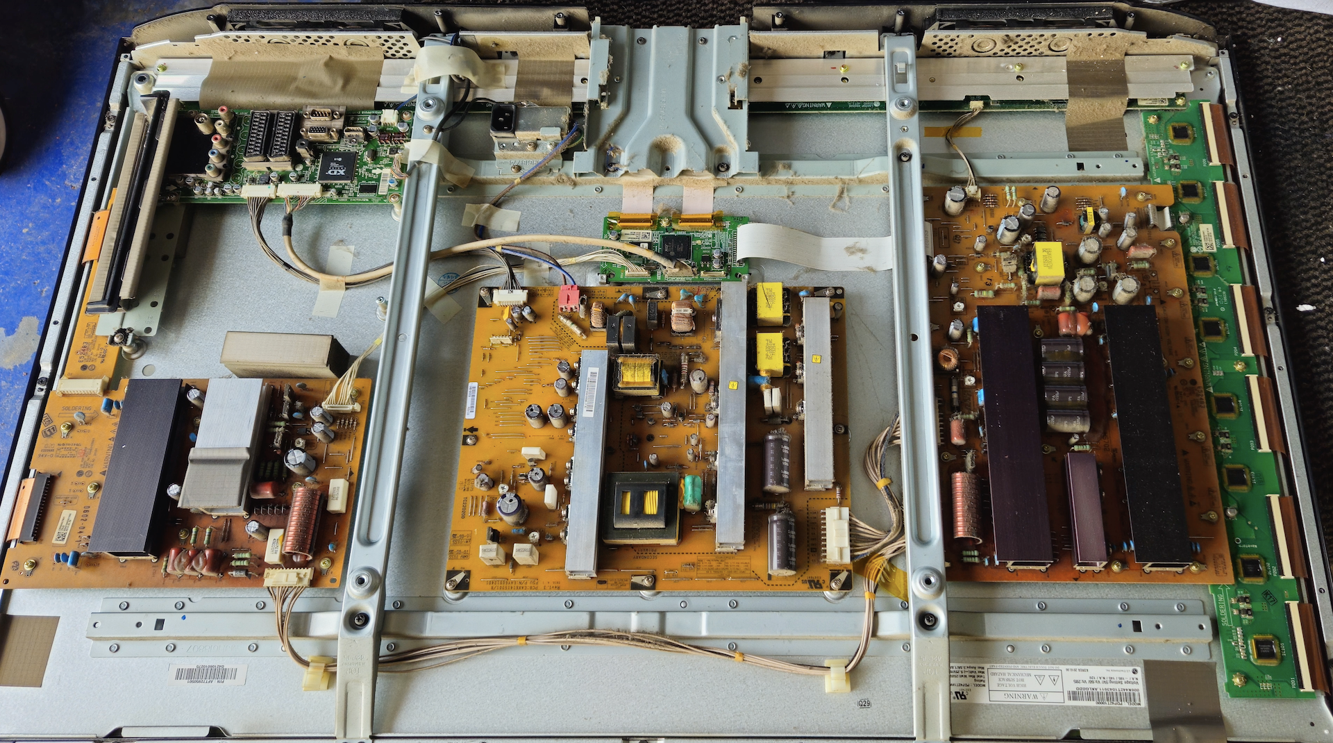 Ремонт ТВ LG42pj353r zb смотреть онлайн