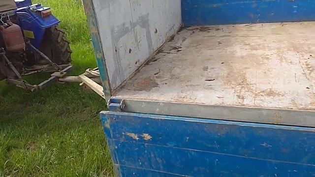 Саморобний одноосний прицеп до китайського або саморобного міні трактора смотреть онлайн