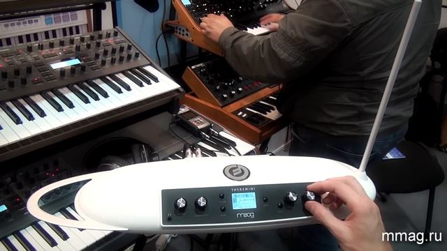 Mmag.ru: Moog Theremini - цифровой терменвокс