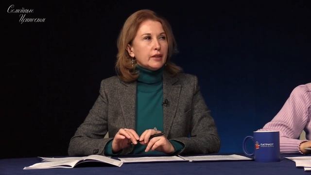 LIVE: Чем образовательная политика минпросвета возмущает родителей | «Семейные ценности» смотреть онлайн