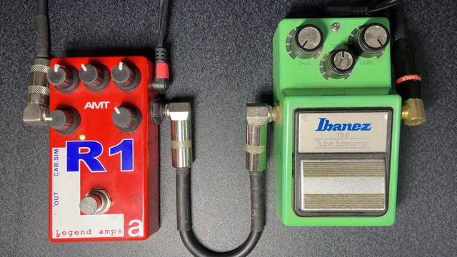 AMT R1 preamp pedal with Ibanez TS9, Jackson JUGG MM HT6. смотреть онлайн
