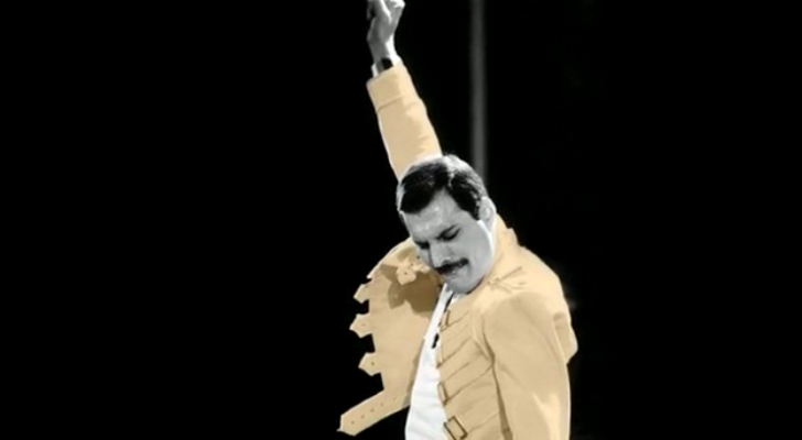 FREDDIE MERCURY -Living On My Own смотреть онлайн