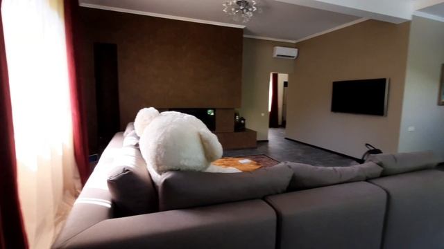 Горы, лес, река Современный коттедж Сочи смотреть онлайн