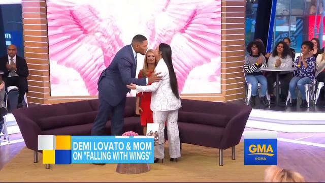 Demi Lovato's mom opens up on her battles with substance abuse, addiction смотреть онлайн