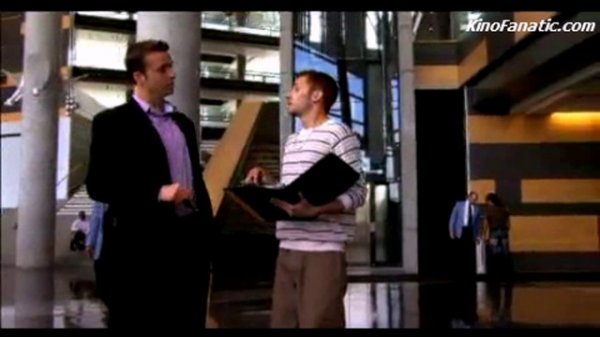 Инсценированный разрыв-Break-Up-Artist-The Official Trailer