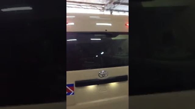 911signal for New Hiace SLWB 2.8L 2019 Ambulance смотреть онлайн