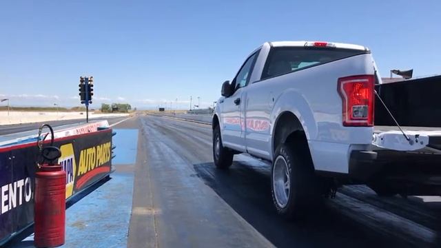 Worlds Fastest Ford F150 Ecoboost 1/4 Quarter Mile Video - 11 Second F150 - 11.79 смотреть онлайн