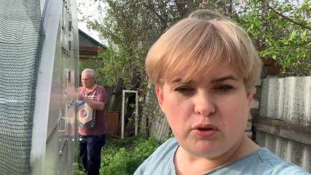 Бутылки, камни / Без этого никак смотреть онлайн