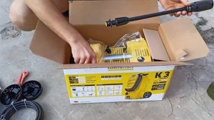 Распаковка мини мойки высокого давления Karcher K 3 Compact Car