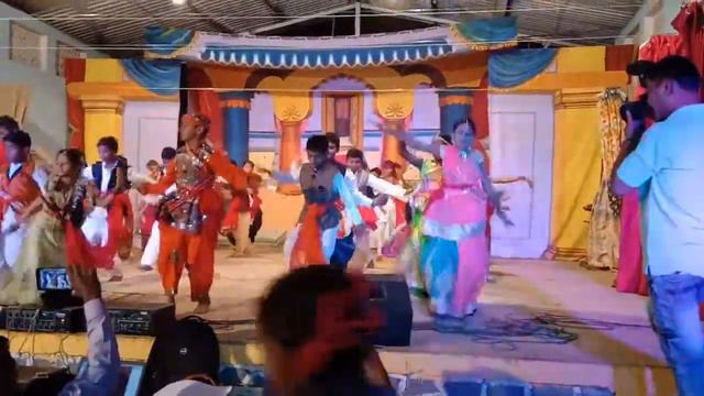 S.m.vadke vidyalay chondi kohim..garaba dance..2018 смотреть онлайн