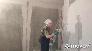 Выравнивание стены по маякам