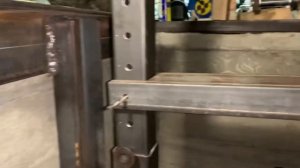 Подъёмник гаражный в смотровой яме