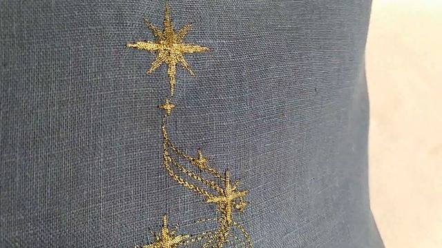 Льняная подушка с волшебной золотой ёлочкой. смотреть онлайн