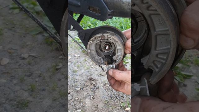 барабанные колодки иногда тоже ломаются 😀😃🙂👍 смотреть онлайн