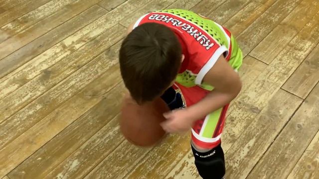 Спортсмены Клуба Руди баскет - Слава и Ваня Кужельковы | Спорт | Баскетбол смотреть онлайн