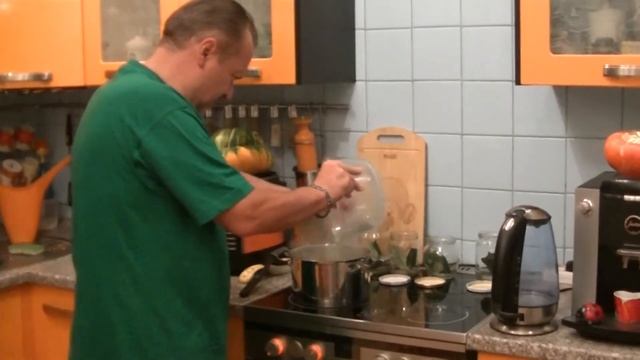 Пикули - простейший способ маринования корнишонов, черри для ленивых! смотреть онлайн