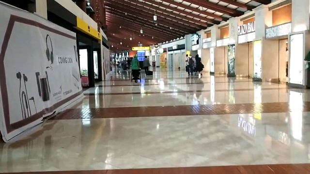 JAKARTA AIRPORT TERMINAL-2 | 2018 | Check in | Immigration | Security | Duty free | ON CAMERA | HD смотреть онлайн