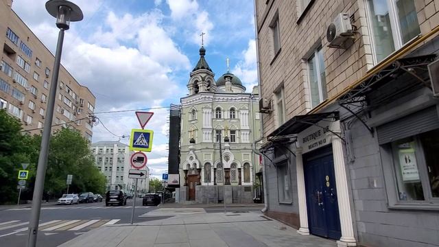 Прогулка по улочкам Москвы. смотреть онлайн