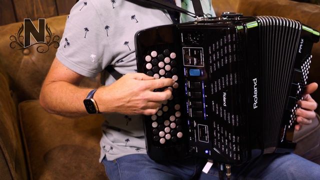 Roland FR1X V Accordion // Unlimited Sounds, Smallest size! смотреть онлайн