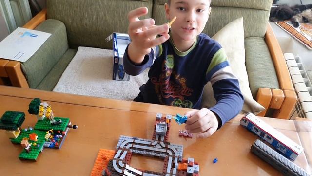 Minecraft Lego реальная жизнь. Миры: Ад (вагонетка), Пчелинная ферма и Эндр маяк смотреть онлайн