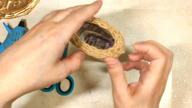 Ваза для цветов из джута самым простым способом. Легко и просто. смотреть онлайн