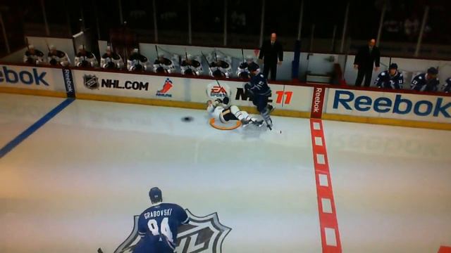 NHL 11 - season ending injury смотреть онлайн