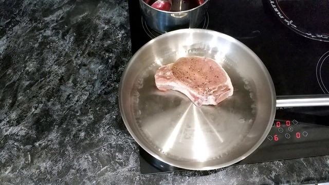 Антрекот рецепт. Свинина с ГРАНАТОВЫМ соусом. Готовим БЫСТРО и ВКУСНО на сковороде. смотреть онлайн