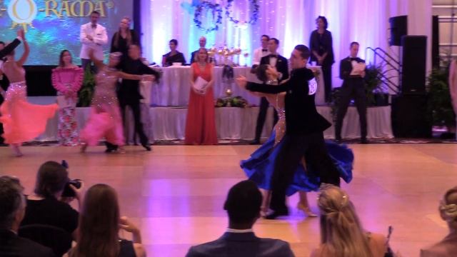 IRENE & ANDREA American Professional Smooth VW смотреть онлайн