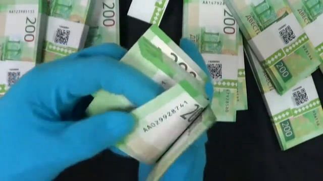 НОВЫЕ 200 рублевые купюры! смотреть онлайн