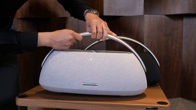 Loa Bluetooth Harman Kardon Go + Play 3 - Mạnh Mẽ Hơn - Trang Bị Nhiều Công Nghệ Mới смотреть онлайн