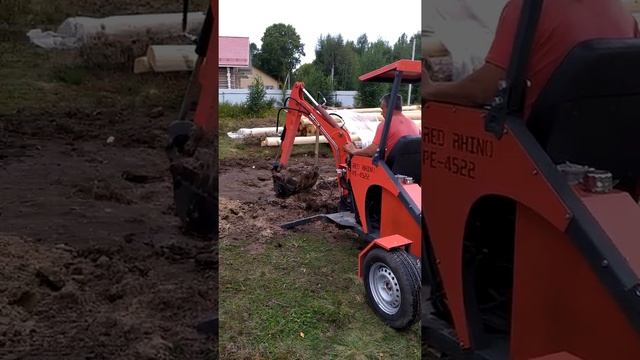 Прицепной мини экскаватор. Копаю котлован под фундамент. смотреть онлайн