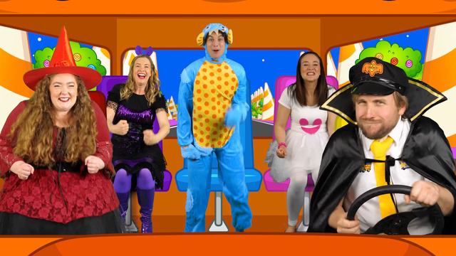 Колеса на автобусе - на Хэллоуин! 🎃 Детские стишки и песенки для детей смотреть онлайн