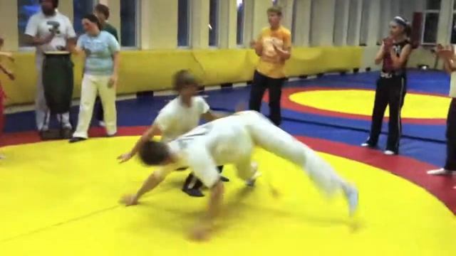 REAL Capoeira Joker tribe 2012 смотреть онлайн