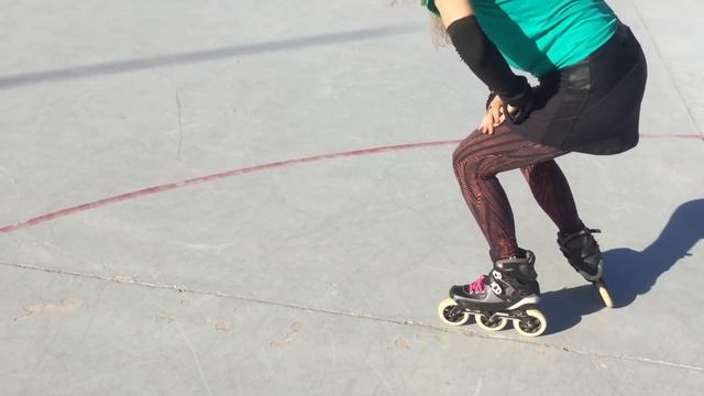 Tutorial: How to do the Soul Slide on inline skates or rollerblades in 3-4 progressions смотреть онлайн