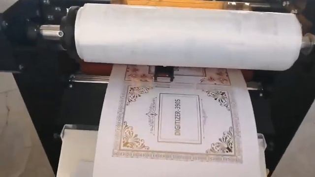 Фольгирование на ламинаторе DIGITIZER-390S смотреть онлайн