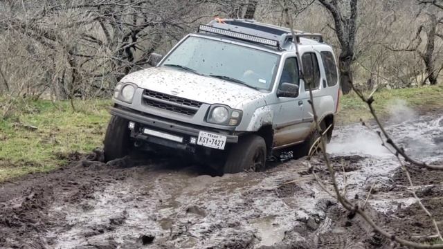 Supercharged Nissan Xterra Mudding|Gets Stuck|Off Road смотреть онлайн